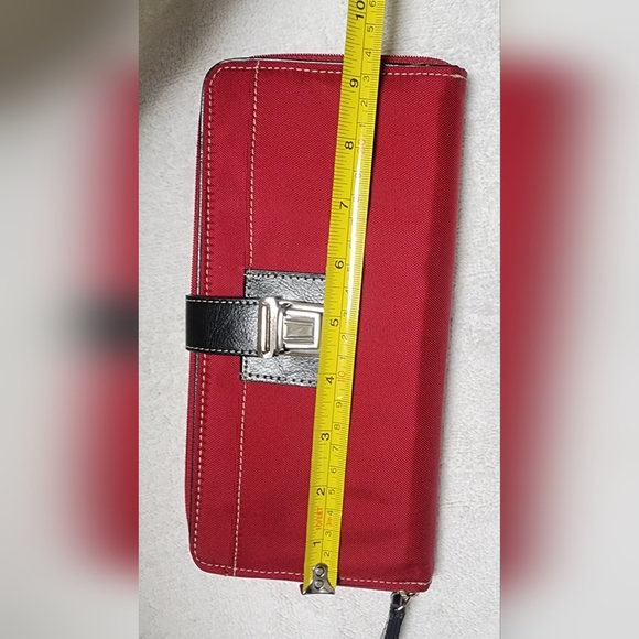 LOFT **NEW**NEVER USED LARGE WALLET - Picture 5 of 16